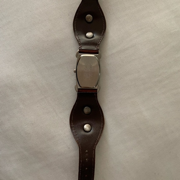 Cherokee woman’s wrist watch - Picture 4 of 8